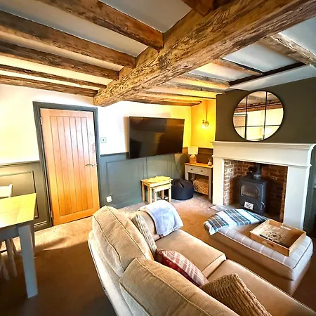 דירה Rustic Retreat ת'ירסק